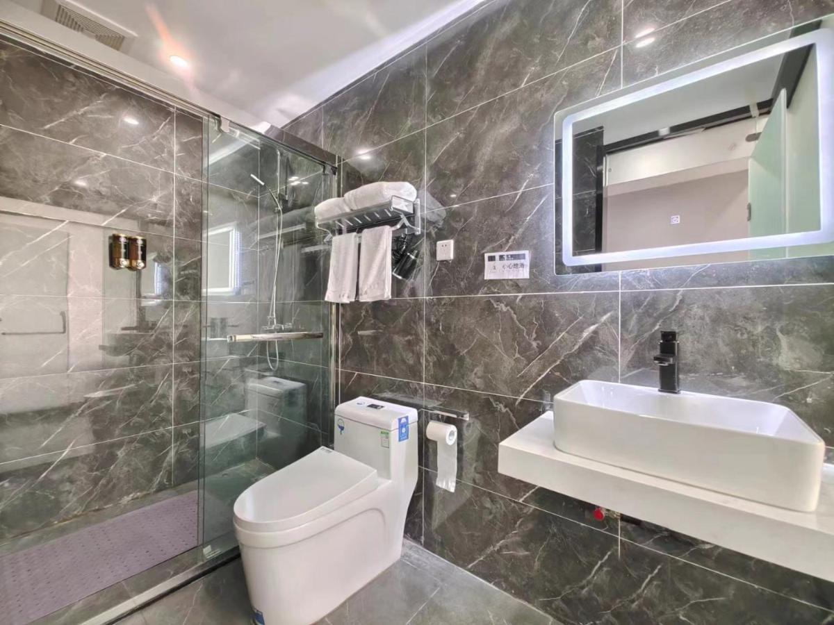 Xian Feng Hotel - Tianfu International Airport Branch Jianyang  Екстериор снимка